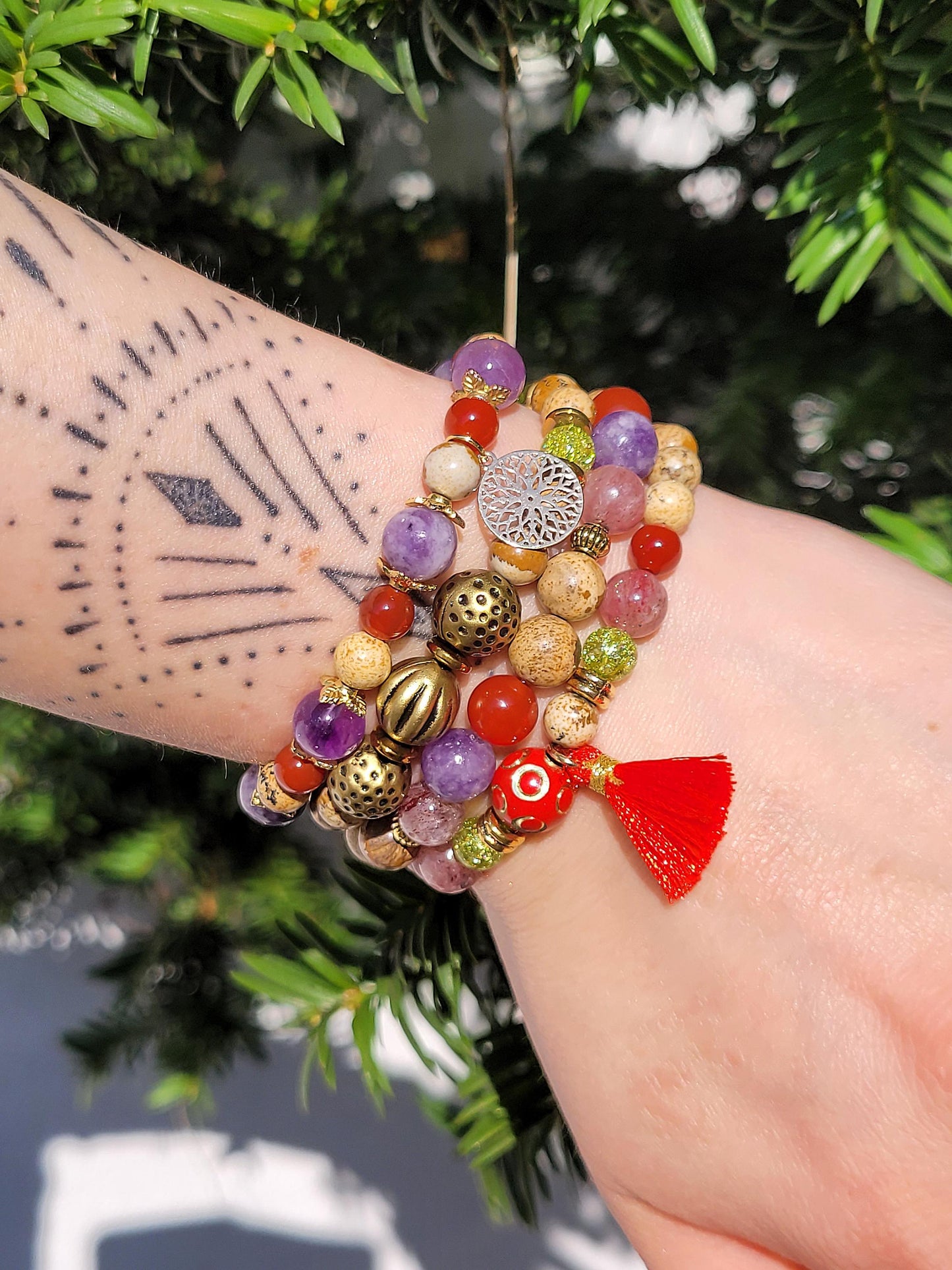 Set of 4 HIPPIE Bracelets (4 stones)