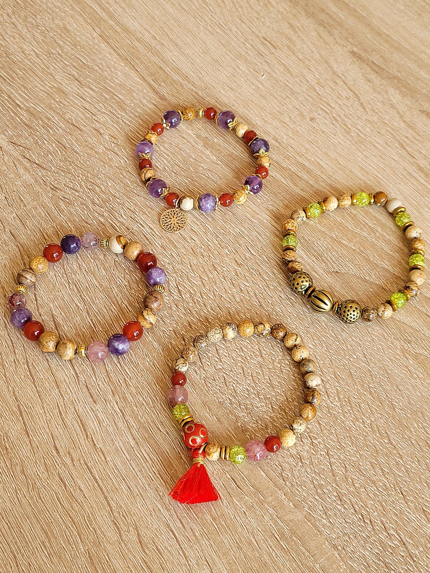 Set of 4 HIPPIE Bracelets (4 stones)