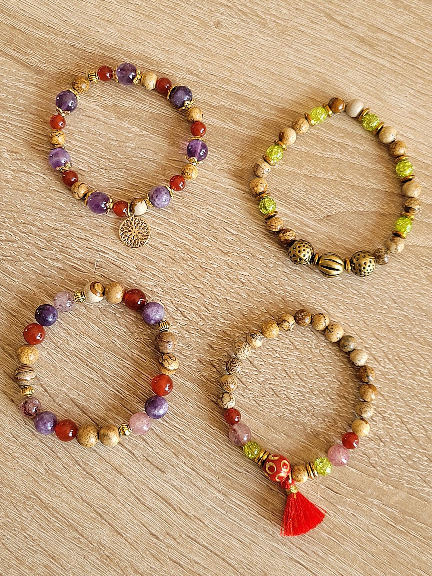 Set of 4 HIPPIE Bracelets (4 stones)